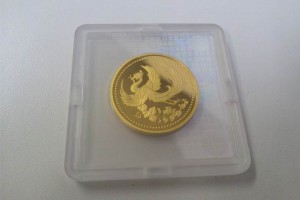 天皇陛下御在位10年記念1万円金貨