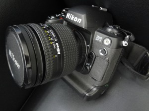 Nikon D1