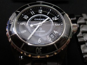 買取 生駒CHANEL J12