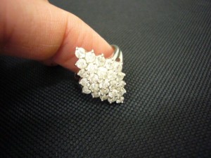 メレダイヤ付き指輪買取りました。福山市、大吉福山蔵王店です。