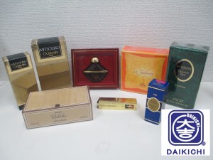 化粧品の買取も大吉ウエステ垂水店にお越しください！