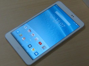 au ASUS MEMO Pad8 AST21② (1)