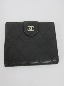 CHANEL 二つ折り財布のお買取は大吉上福岡店にお任せください！