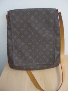 Louis Vuitton　ルイヴィトン　モノグラム　ミュゼット