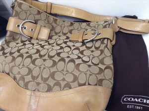 COACHの買取りなら大吉浜松店にお任せください。高価片づけがんばります