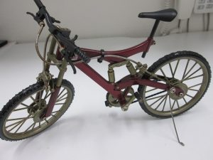 自転車 精密模型 置物 飾物 オブジェ ミニチュアのお買取は大吉上福岡店にお任せください！