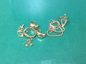 金のアクセサリーをお買取致しました買取専門店大吉大和店です