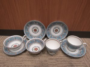 ウェッジウッド（Wedgwood）フロレンティーンターコイズ ティーカップ＆ソーサー4客★1611