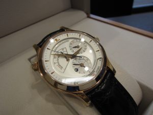 Jaeger-LeCoultre　オートマ　マスタージオグラフィーク　お買取致します。