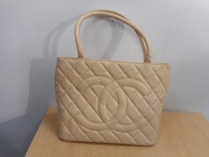 東灘　CHANEL　買取　甲南山手