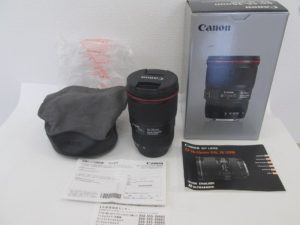 CANON　EF　16-35mm　F4L　IS　USM　未使用