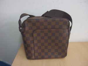 ルイヴィトン Louis Vuitton ダミエ オラフPM ショルダーバッグ