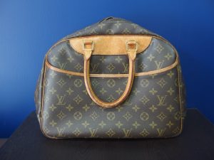 Louis Vuitton ルイヴィトン モノグラム ドーヴィル 型崩れ