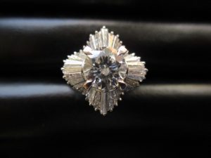 大吉 武蔵小金井店 1ct ダイヤモンドの画像です。