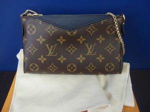 LV/ルイヴィトン モノグラム ポーチ パラス・クラッチ