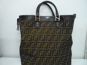 FENDI フェンディ トートバッグ 買取 大分