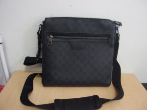 GUCCI グッチ PVC ショルダーバッグ