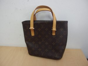 LV/ルイヴィトン モノグラム ヴァヴァン