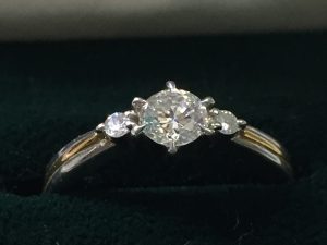 Pt900 ダイヤモンド付きプラチナリング 0.36ct