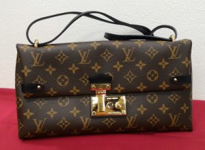 LV モノグラム ポルトフォイユトブラローネをお買取りいたしました。 買取専門店 大吉 聖蹟桜ヶ丘オーパ店。