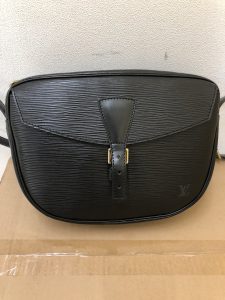 LV　エピ　ジュヌフィーユ　ショルダー　M52152