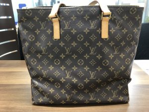 LV　モノグラム　カバメゾピアノ　ショルダーバッグ　M51151