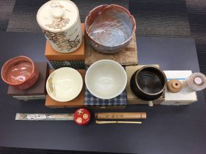 茶道具の買取もしている大吉えるむプラザ三田店です！