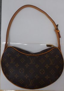 LV クロワッサン