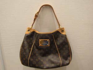 ルイ・ヴィトン【LOUIS VUITTON】　モノグラム　ガリエラGM