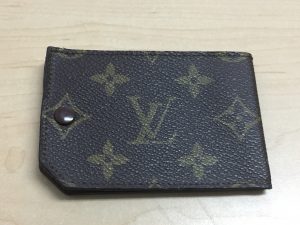 LV ルイヴィトン モノグラム 小切手入れ