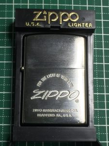 Zippo ジッポ オイルライター Zippoロゴ 未使用 2002年製