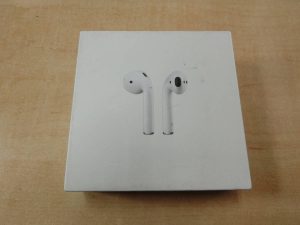 正規Apple　AirPods　MMEF2J A　アップル　エアーポッズ　ワイヤレスイヤホン