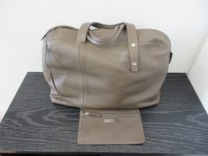 ☆LOEWE　ロエベ☆バッグを買取りました！買取専門店大吉　イオンタウン山梨中央店です。