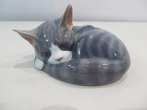 ロイヤルコペンハーゲン眠り猫買取大吉鶴見店