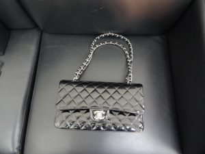 シャネル 　CHANEL。買取専門店　大吉　JR八尾店。便利なJR八尾駅徒歩約1分（八尾、志紀、柏原、平野、布施、恩智、青山）