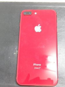 iPhone 8 Plus プロダクトレッド 背面