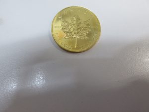 メイプルリーフ金貨お買取り致しました大吉鶴見店です。