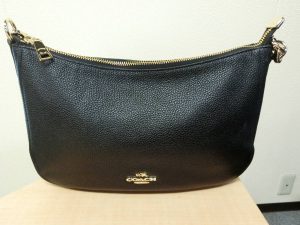 COACH・コーチ 56819 チェルシー クロスボディー 2WAYショルダーバッグ ペブルレザー　ブラック