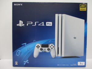 PS4高価買取致します。奈良線生駒駅からすぐの買取専門店大吉グリーンヒルいこま店です。