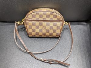 LV　買取　LV買取　大曽根　矢田　小幡　守山　千種　茶屋ヶ坂