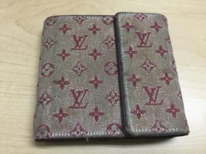 Louis Vuitton ルイヴィトン ミニモノグラム ポルトビエ・カルトクレディモネ 二つ折り財布 汚れ有り ホツレあり 傷有 ジャンク