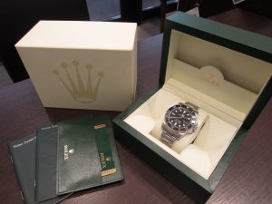 ROLEX　サブマリーナデイト 黒ベゼル