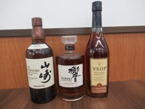 古酒・洋酒問わず松山市の大吉フジ松末店なら買い取らせていただきます!