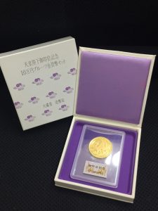 天皇陛下御即位記念10万円金貨を高価買取しました！！大吉綾瀬タウンヒルズ店♪