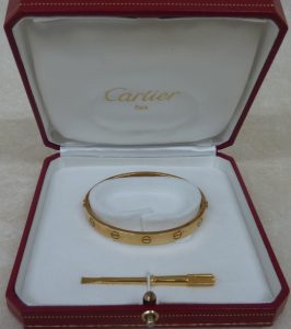 Cartier　ラブブレス