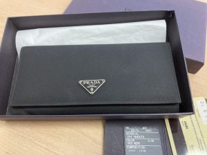 PRADA プラダ テスート ブラックナイロン 長財布 M201