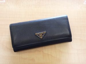 PRADA プラダの長財布をお買取りいたしました。買取専門店大吉ゆめタウン中津店（大分）です。