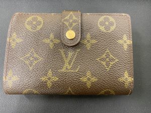 LV　ポルトモネビエヴィエノワ