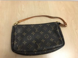 東灘　芦屋　ヴィトン　VUITTON　買取　甲南山手　大吉