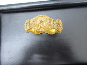 金のブレスレット 腕輪をお買取りしました大吉カラフルタウン岐阜店です。